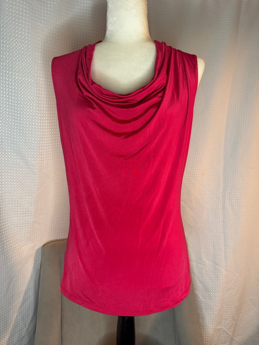 Worthington Sleeveless Cowl Neck Top in Red